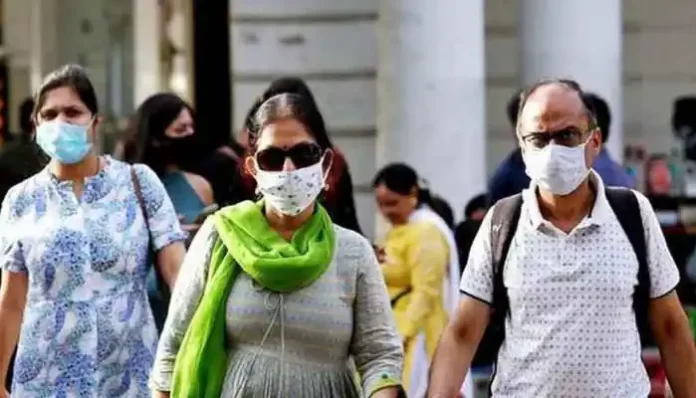 Time To Wear Masks Again? COVID-19 Surge In India Ahead Of New Year Sparks Fear, 628 New Cases Reported